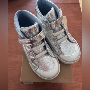 NWT See Kai Run Metallic Silver Kids Sneakers